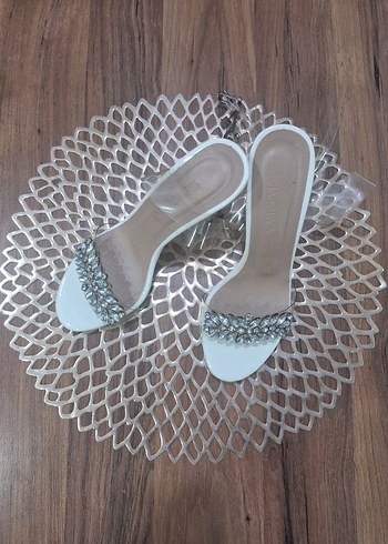 Beyaz Simli Stiletto Kadın Abiye Ayakkabı