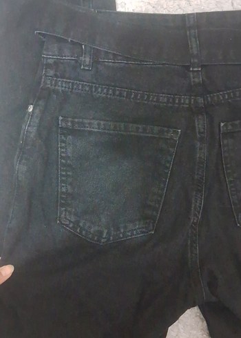 Kadın Siyah Kemerli Bol Kesim Mom Kot Pantolon - Görsel 5