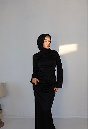 Siyah Swan Abiye şal