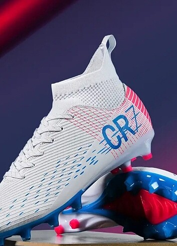 CR7 AÇIK MAVİ KRAMPON HER ÇEŞİT NUMARA VARDIR!! 