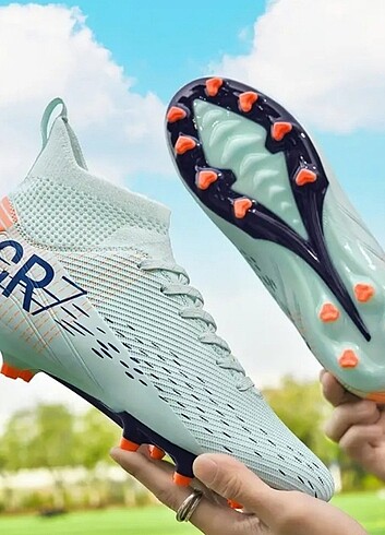 CR7 BEYAZ KRAMPON HER ÇEŞİT NUMARA VARDIR!! 