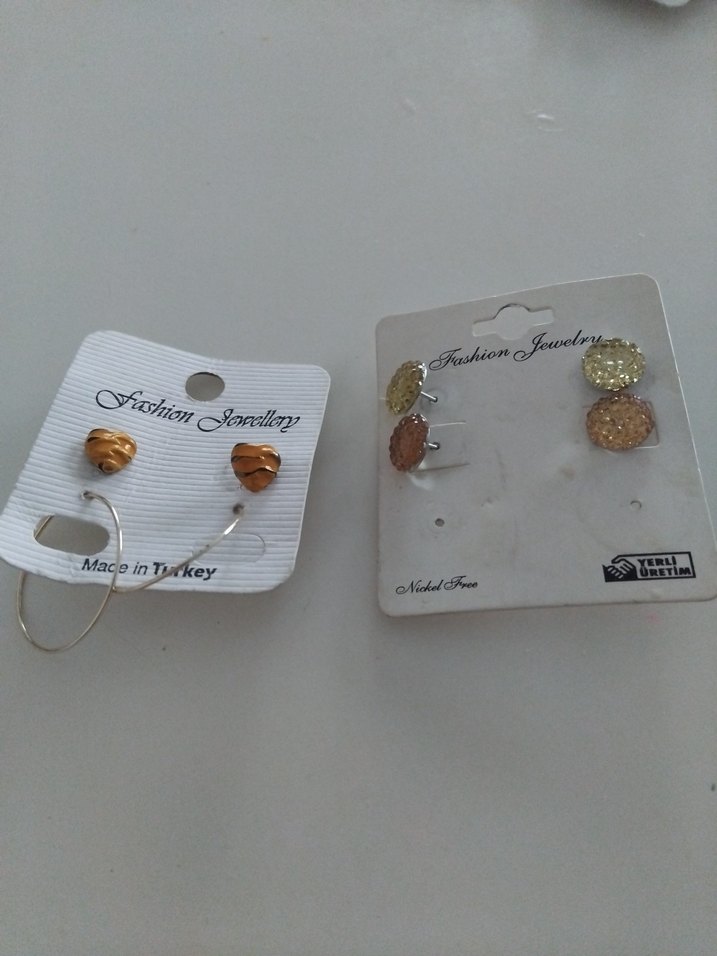 Zincir Detaylı Mini Kahverengi Küpe paket fiyat - Görsel 4