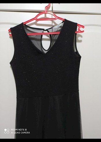 Siyah Drapeli Uzun V Yaka Gotik Elbise - Görsel 4