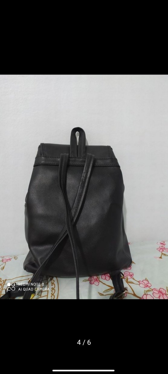 Siyah Deri Kadın Sırt Çantası - Görsel 4