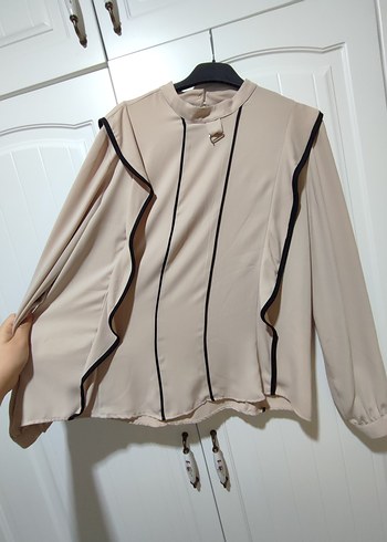 Bej Düğmeli Uzun Kollu Kadın Gömlek - Görsel 6