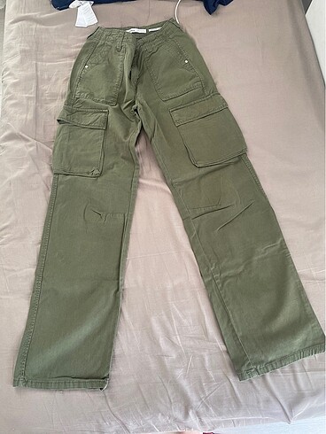 Bershka kargo pantolon