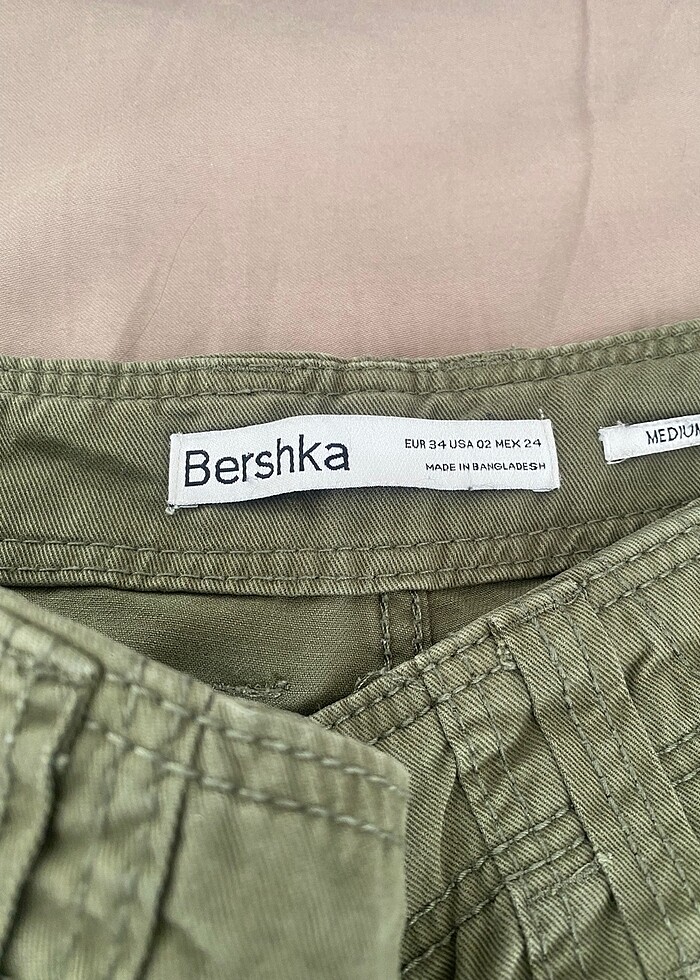 Bershka kargo pantolon - Görsel 2