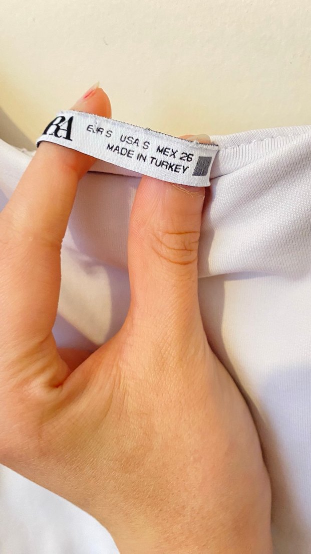 Beyaz İnce Askılı Body - Görsel 3