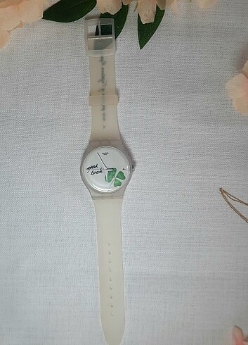  Beden SWATCH SUOW119 MODEL ORİJİNAL SAAT 