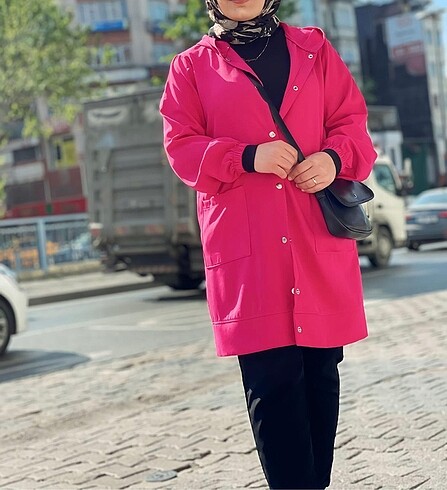m Beden turuncu Renk pembe ve turuncu uzun ceket
