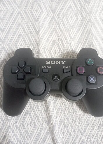 Ps 3 oyun konsolu