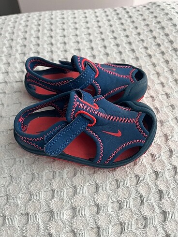 19 Beden Nike Sandalet
