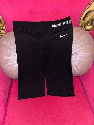 Nike Pro kısa spor tayt.(orjinal değil)