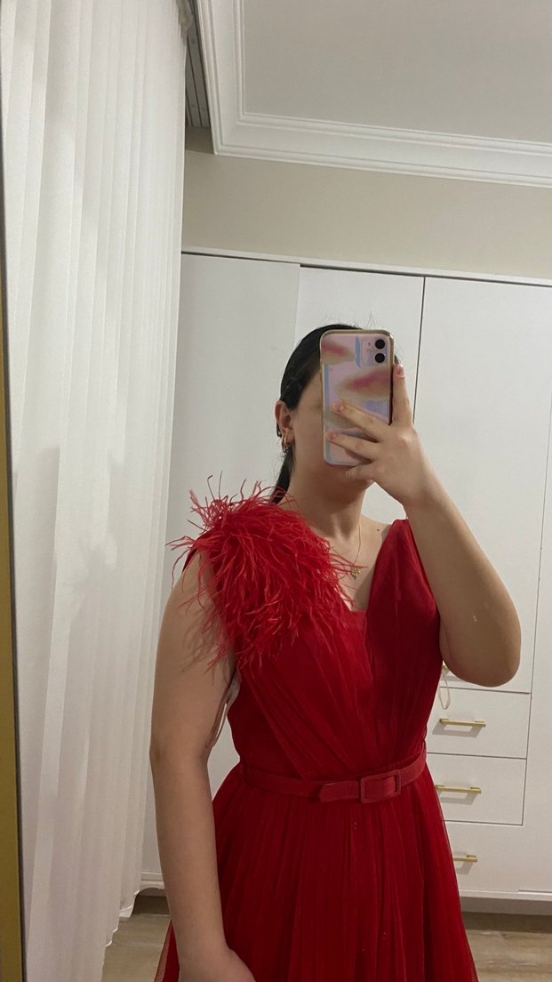 Klasik Zarafet Kırmızı Uzun Abiye Elbise - Görsel 4