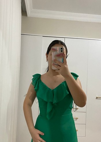 Yeşil Straplez Uzun Volanlı Elbise - Görsel 5