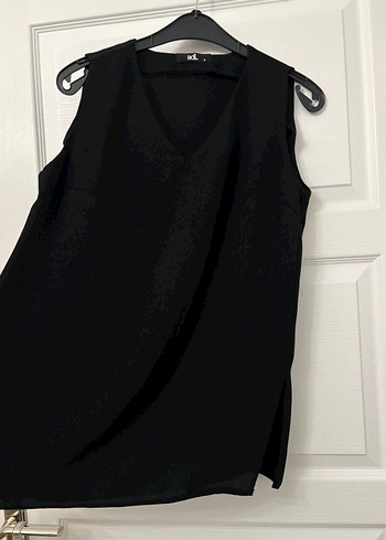 Siyah V Yaka Kolsuz Keten Bluz - Görsel 3