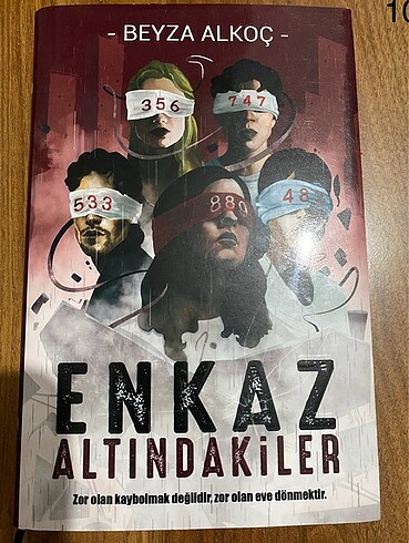 Enkaz altındakiler