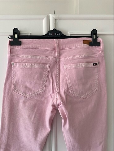 27 Beden Tommy jean
