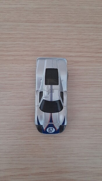 Hotwheels aracı 