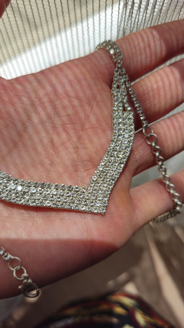 Zincir Detaylı Beyaz Kadın kolye - Görsel 4