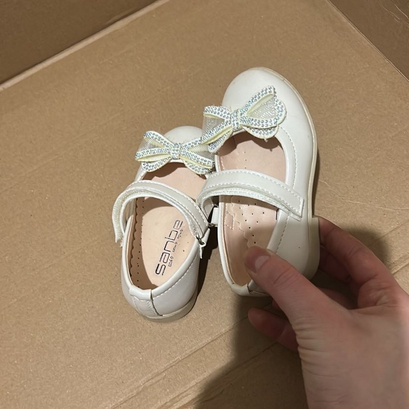 Kız Çocuk Beyaz Fiyonklu Babet Ayakkabı - Görsel 4