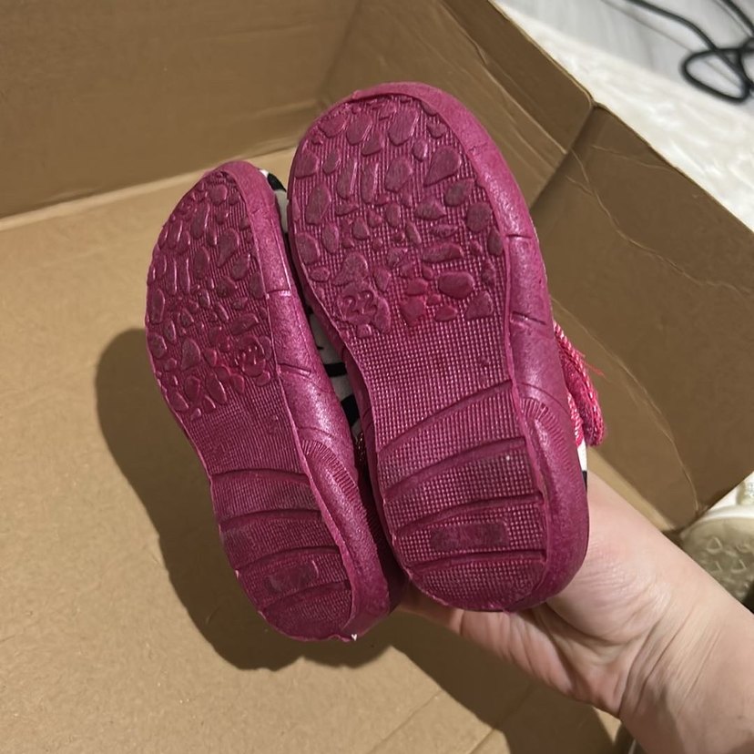 Kız Çocuk Zebra Desenli Pembe Cırtlı Terlik - Görsel 3