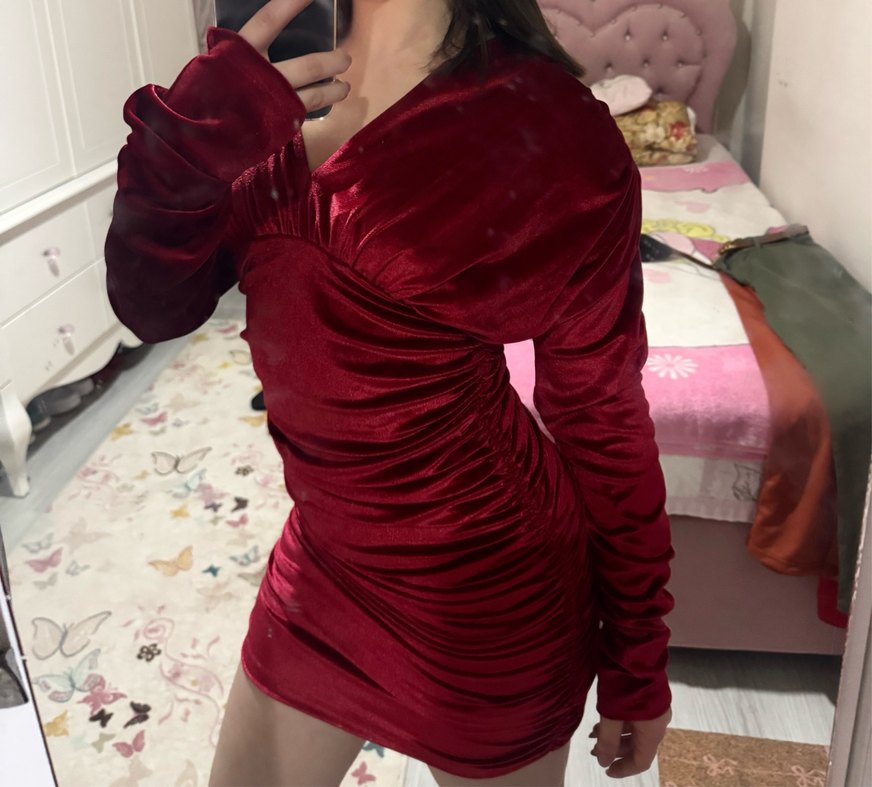 Bordo Kadife Mini Elbise — görsel 2/7