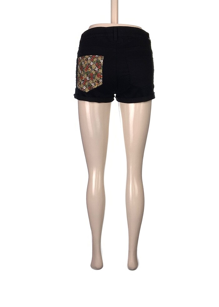 Diğer Mini Şort %70 İndirimli. - Görsel 3