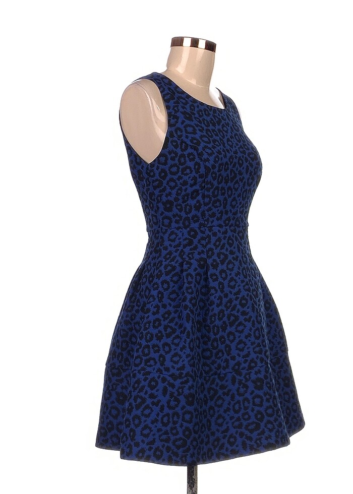 Forever 21 Kısa Elbise %70 İndirimli. - Görsel 2