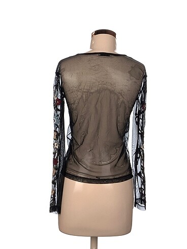 s Beden Zara Bluz %70 İndirimli.