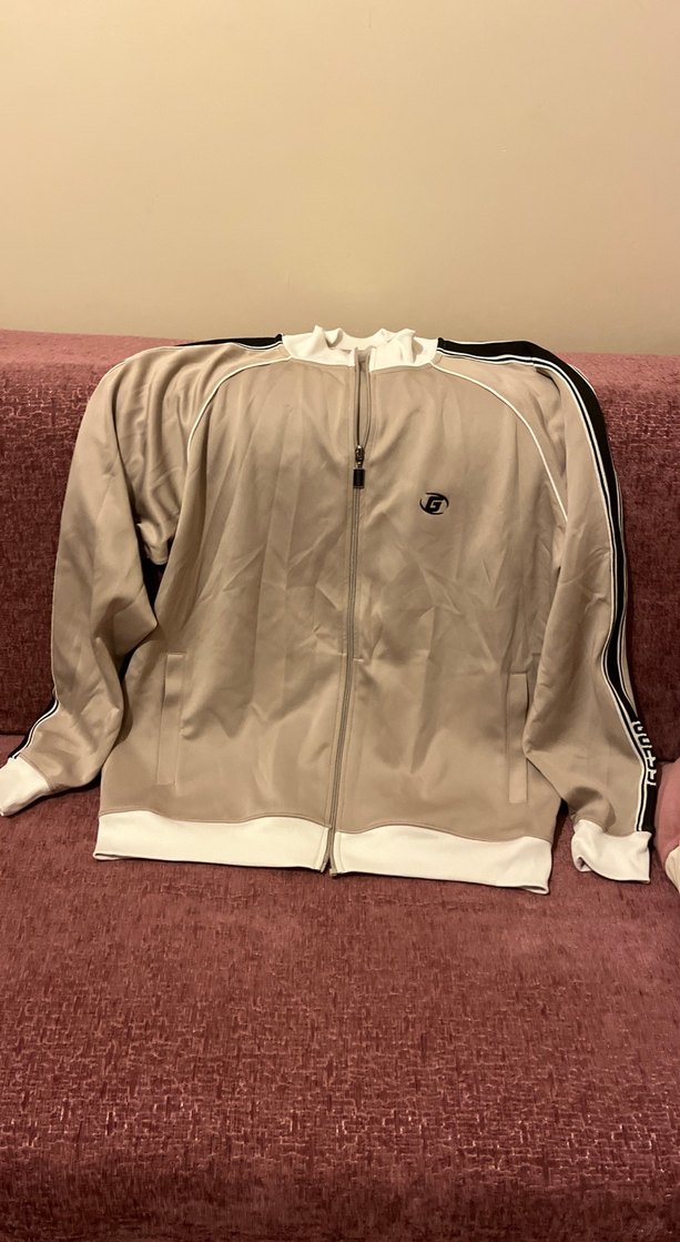 Guess orijinal eşofman üst - Görsel 2