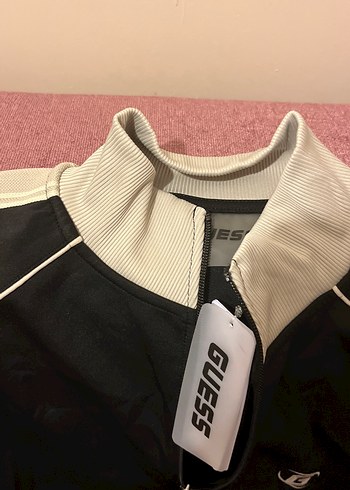 Guess orijinal eşofman üst - Görsel 5