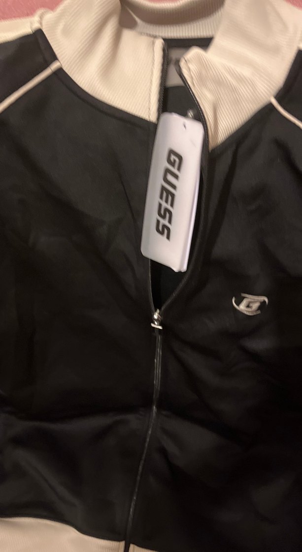 Guess orijinal eşofman üst - Görsel 4