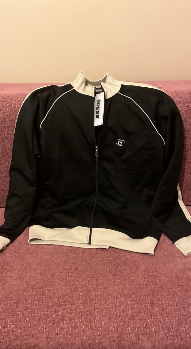 Guess orijinal eşofman üst - Görsel 2