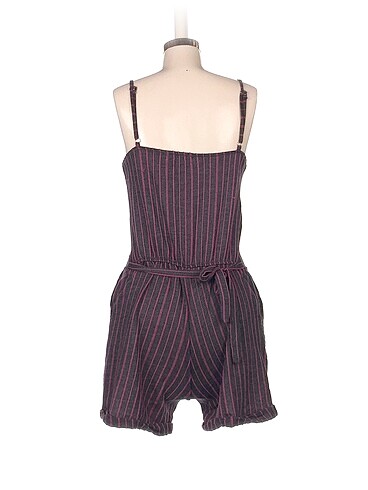 m Beden Topshop Kısa Salopet %70 İndirimli.
