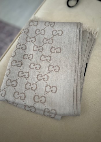 Yün ipek gucci şal