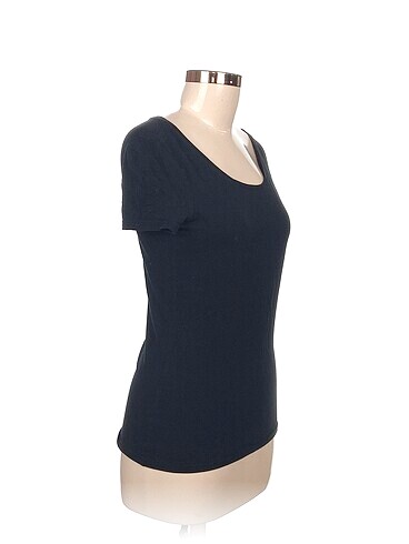 H&M H&M T-shirt %70 İndirimli.