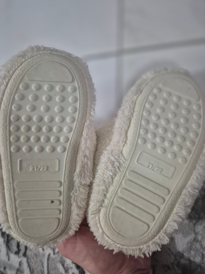 Kız Çocuk Pembe Minnie Mouse Sıcak Ev Terliği - Görsel 3