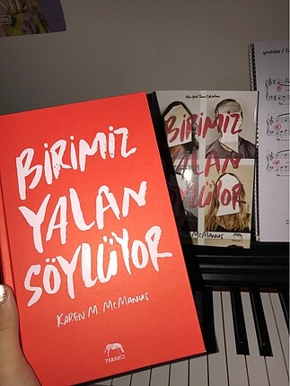 Birimiz yalan söylüyor