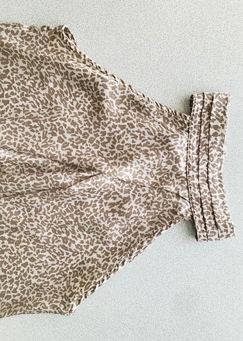 Dökümlü Tiril Tiril Leopar Desenli Bluz - Görsel 5