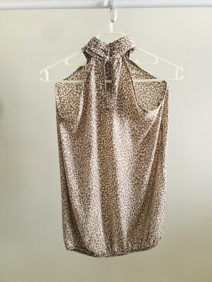 Dökümlü Tiril Tiril Leopar Desenli Bluz - Görsel 3