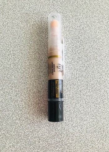 Deborah Instant Lift Kapatıcı - Görsel 4