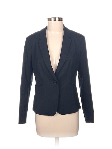 H&M Blazer %70 İndirimli.