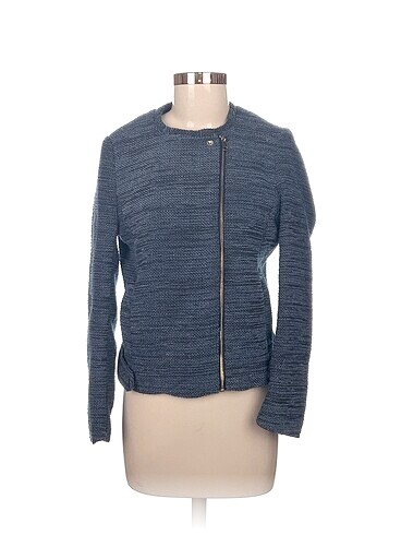 H&M Blazer %70 İndirimli.