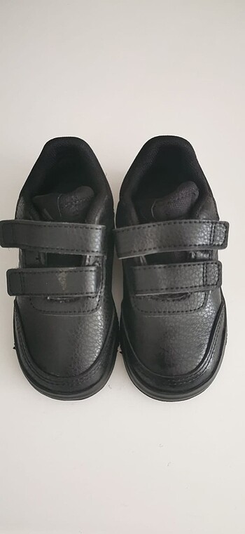 22 Beden Adidas 22 numara
