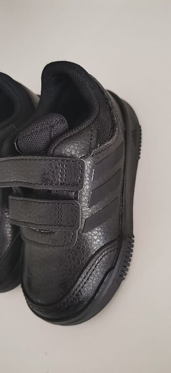 Adidas 22 numara