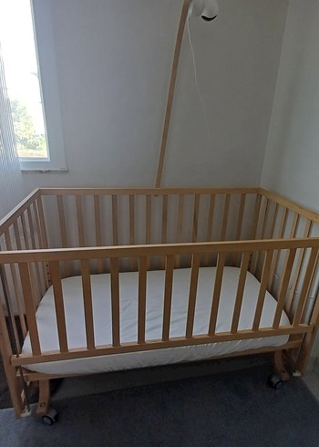 Babymall Bej Ahşap Bebek Beşiği 70×130 (İzmir içi)