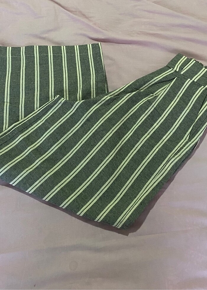 Pull&Bear Bol Paçalı Pantolon - Görsel 2