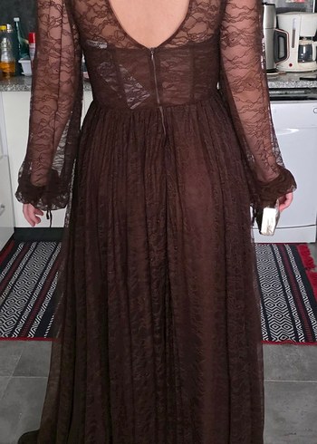Kahverengi Dantel Detaylı Uzun Elbise - Görsel 3