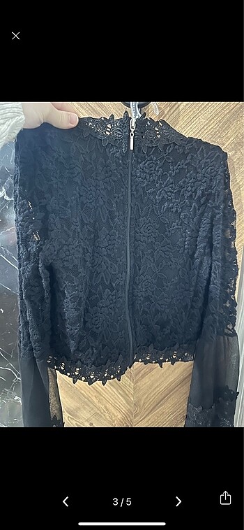 xs Beden Tül detaylı bluz